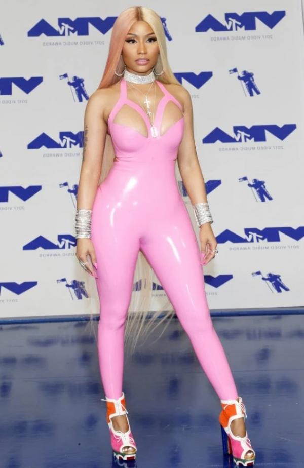 Nicki Minaj Body Size