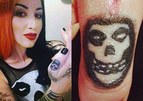 ash costello misfits skull knuckle tattoo