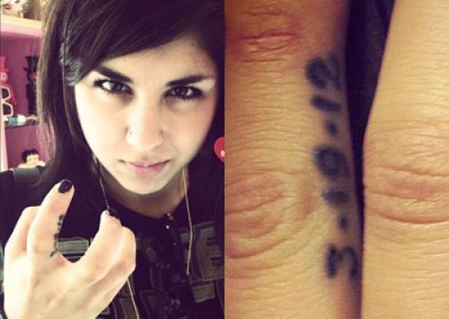 yasmine yousaf date finger tattoo