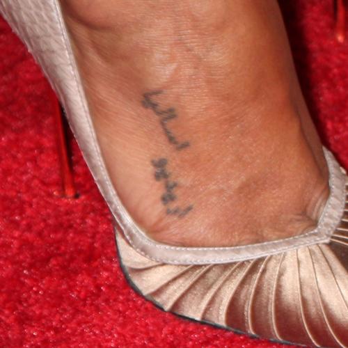 zoe saldana foot tattoo